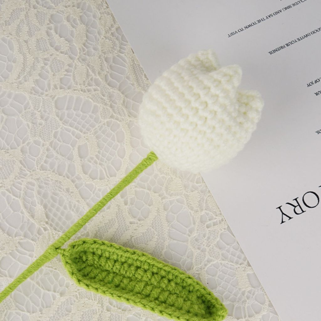 每週一花 | 週花提案 | INS風 純手工郁金香毛線編織仿真花｜胖嘟可愛造型｜生活風格 | 生日禮物 | 3支起售